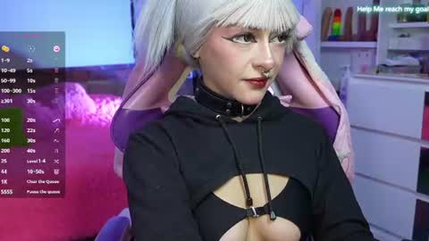 kiki online show from 06-13-26, 09:35