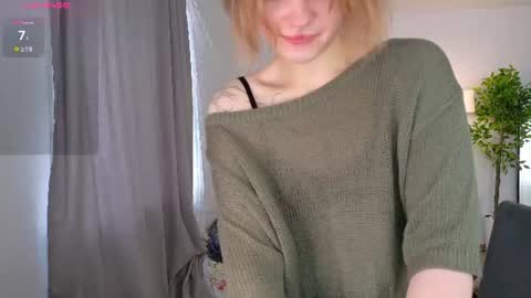 Kiki online show from 07-04-26, 03:35