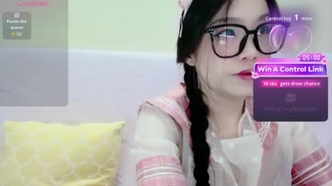 Snapshot of kikisubgirl chatting on 05-28-26, 03:09 Kiki online show from 05-28-26, 03:09