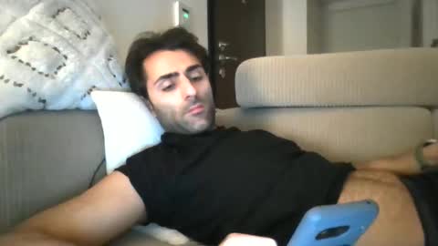 kikkus01 online show from 02-20-25, 10:04