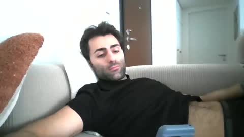 kikkus01 online show from 02-21-25, 09:02