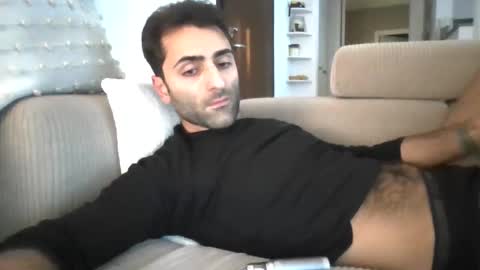 kikkus01 online show from 11-28-25, 02:31