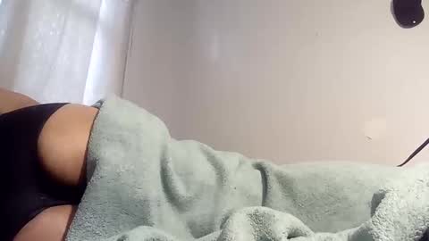 Snapshot of kikokemo1 chatting on 10-28-25, 12:41 ac online show from 10-28-25, 12:41