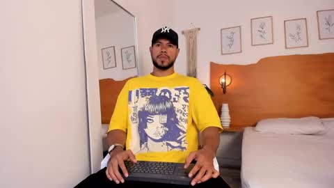 Kilua Muscle guy online show from 09-28-25, 08:03