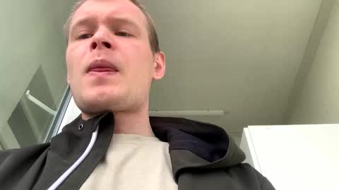 Snapshot of kilyao chatting on 10-25-25, 06:32 Kilyao online show from 10-25-25, 06:32