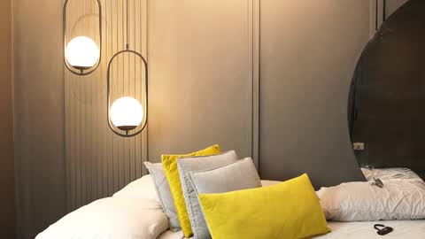 Kim online show from 09-26-25, 01:15