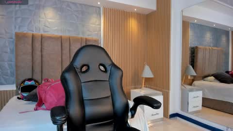 Kim online show from 05-31-26, 10:55