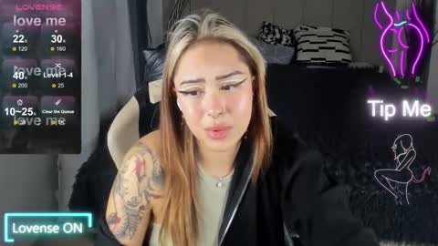 Kim online show from 09-25-25, 08:56