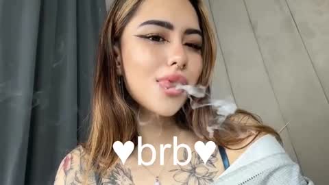 Kim online show from 09-29-25, 05:01