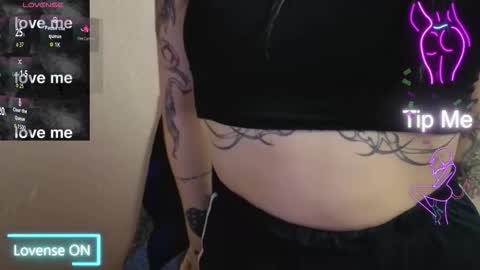 Kim online show from 03-12-26, 03:23