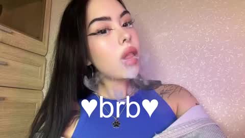 Snapshot of kim_brownie chatting on 05-17-26, 01:03 Kim online show from 05-17-26, 01:03