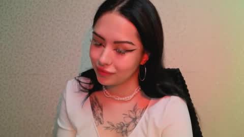 Snapshot of kim_brownie chatting on 05-20-26, 10:38 Kim online show from 05-20-26, 10:38