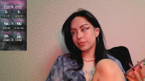 Snapshot of kim_brownie chatting on 05-28-26, 10:29 Kim online show from 05-28-26, 10:29