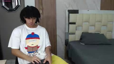 KIM online show from 03-15-26, 01:50