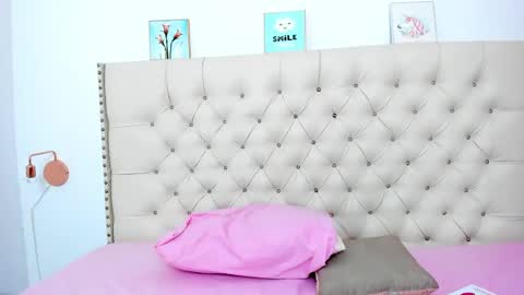 kim_eli online show from 01-13-25, 07:42