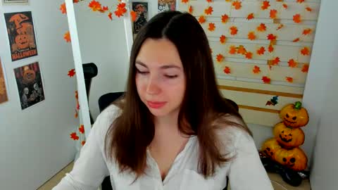 Kim online show from 11-19-25, 07:30