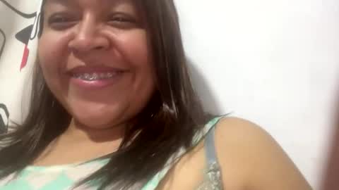 Snapshot of kim_kooten chatting on 06-04-26, 12:38 Kim online show from 06-04-26, 12:38