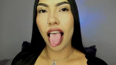 kim_mouth17 online show from 05-21-26, 05:36