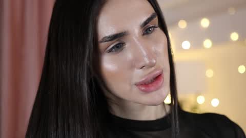 Kim Oberlin online show from 12-26-24, 04:58