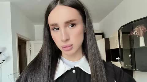 Kim Oberlin online show from 03-17-26, 07:06