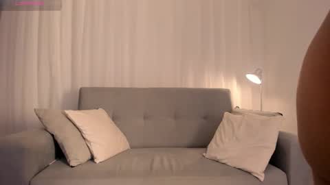 Kim online show from 12-17-25, 02:45