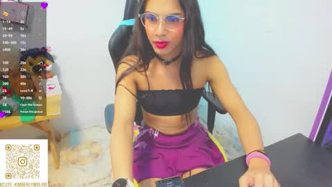 Snapshot of kim_wexler chatting on 12-04-25, 05:50 OnlyFans kimberlywexlr online show from 12-04-25, 05:50