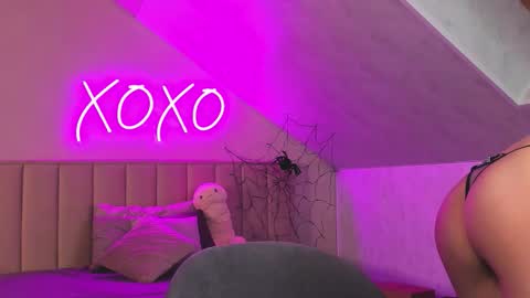 kimberlly_smith online show from 11-08-25, 11:58