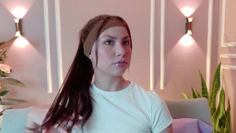 Kim online show from 02-20-26, 08:42