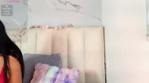 kimberly_diaz1 online show from 02-04-26, 12:22