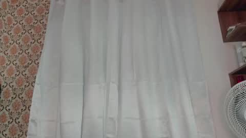 Kimberly online show from 05-04-26, 12:17