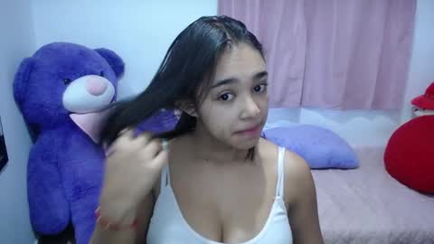 Kim online show from 12-17-25, 12:11