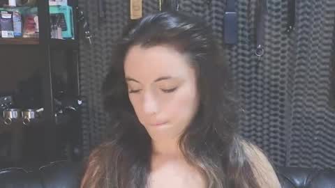  KIMBERLY SWAN  online show from 02-06-25, 03:41