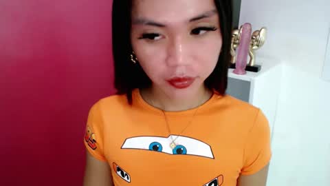 Snapshot of kimberly_tart chatting on 04-05-26, 10:51 Kimberly online show from 04-05-26, 10:51
