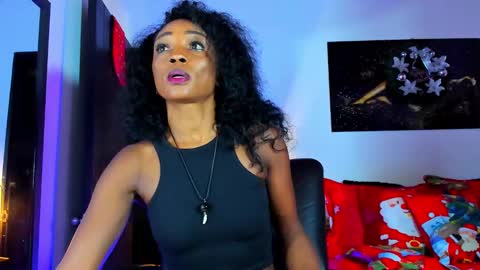 Kimberly Banks online show from 12-15-24, 10:37