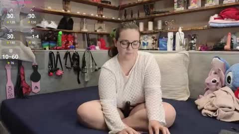 kimberlycaprice online show from 10-19-25, 06:14