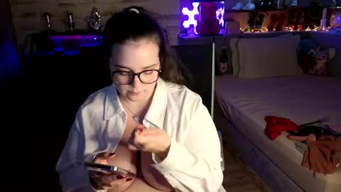 kimberlycaprice online show from 03-19-26, 08:46