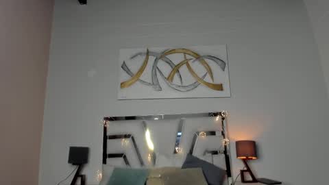 Snapshot of kimberlycoxxx chatting on 12-08-24, 10:14 kimberly online show from 12-08-24, 10:14