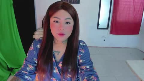 Snapshot of kimberlygati2 chatting on 12-14-24, 01:38 Kimberly Polizzi     online show from 12-14-24, 01:38