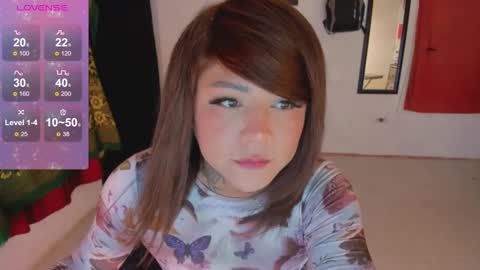 Snapshot of kimberlygati2 chatting on 01-15-25, 01:34 Kimberly Polizzi     online show from 01-15-25, 01:34
