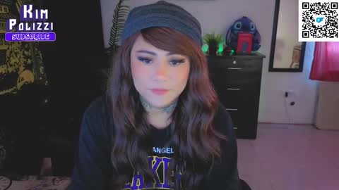 Snapshot of kimberlygati2 chatting on 09-10-25, 04:40 Kimberly Polizzi     online show from 09-10-25, 04:40