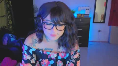 Snapshot of kimberlygati2 chatting on 09-16-25, 02:34 Kimberly Polizzi     online show from 09-16-25, 02:34