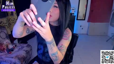 Snapshot of kimberlygati2 chatting on 09-25-25, 02:59 Kimberly Polizzi     online show from 09-25-25, 02:59