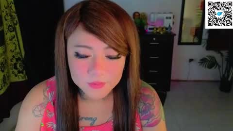 Snapshot of kimberlygati2 chatting on 10-17-25, 02:26 Kimberly Polizzi     online show from 10-17-25, 02:26