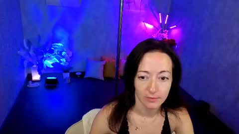Kimberly online show from 06-18-26, 09:14