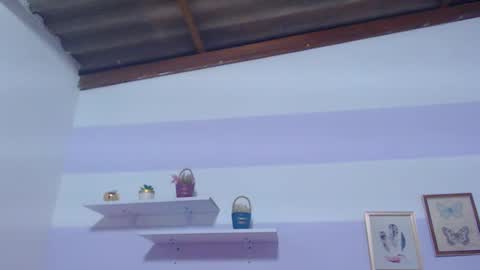 Kim  online show from 10-10-25, 07:02