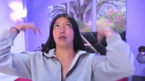 Kimberly Villalobos online show from 11-22-25, 12:59