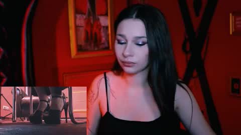 Snapshot of kimclarks chatting on 09-24-25, 12:19 kimclarks online show from 09-24-25, 12:19