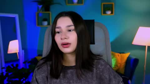 kimclarks online show from 11-11-25, 01:44