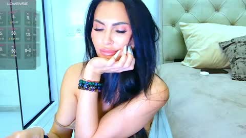 KIm online show from 04-11-26, 03:05