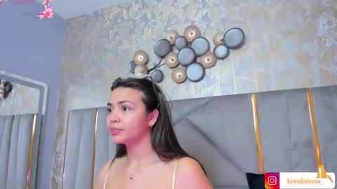  KIM  online show from 02-22-25, 03:01